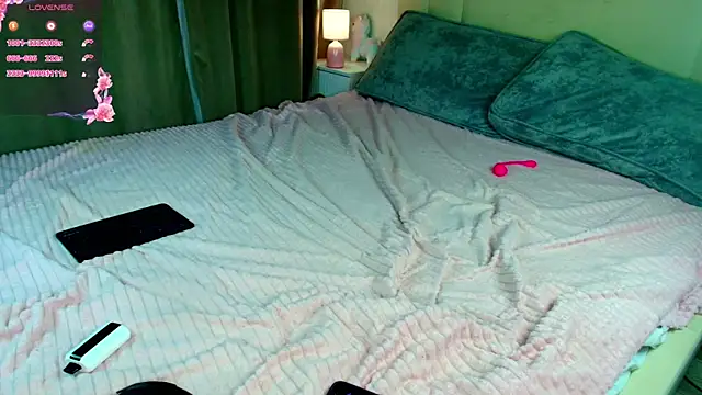 katerine Monroe online show from April 1, 12:17 pm