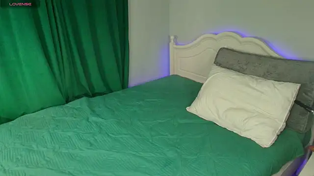 katerine Monroe online show from October 19, 7:22 am