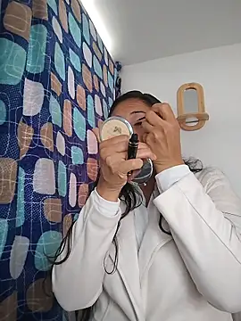 KittyHoleshot87 online show from February 12, 3:56 pm