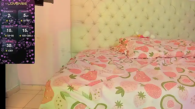 kiity horny  online show from April 2, 12:56 pm