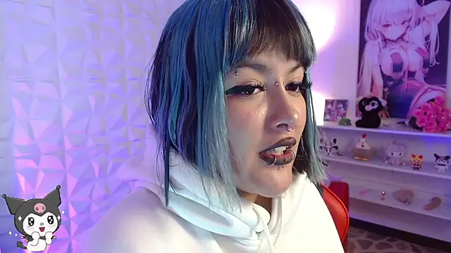 lil candy77 online show from May 4, 11:35 am
