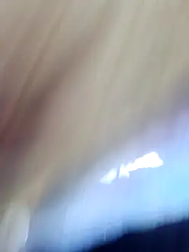 Snapshot of Idhika_Jha chatting on December 3, 1:39 am Idhika Jha online show from December 3, 1:39 am