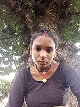 Snapshot of Idhika_Jha chatting on September 21, 6:29 am Idhika Jha online show from September 21, 6:29 am