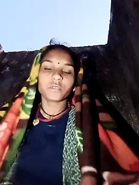 Snapshot of Idhika_Jha chatting on November 28, 12:55 am Idhika Jha online show from November 28, 12:55 am