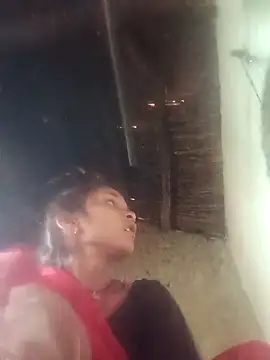 Snapshot of Idhika_Jha chatting on October 10, 11:44 am Idhika Jha online show from October 10, 11:44 am