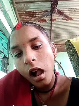 Snapshot of Idhika_Jha chatting on October 16, 3:04 am Idhika Jha online show from October 16, 3:04 am