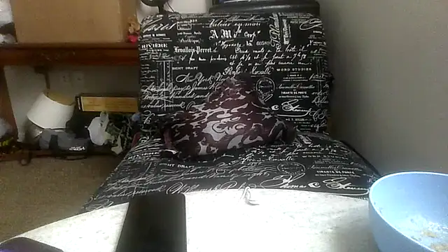 prettymaa online show from December 16, 6:01 pm