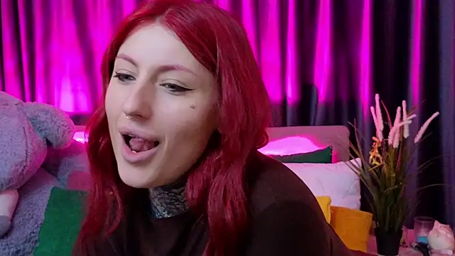 Nina Blum  online show from April 13, 5:11 am