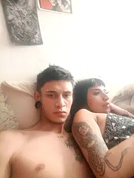 cold snow013 online show from November 30, 7:03 pm