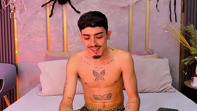 NikoStone  online show from October 26, 4:24 am