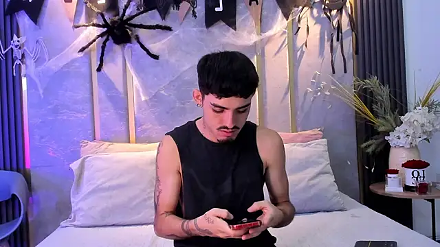 NikoStone  online show from October 25, 1:05 am