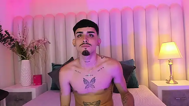 NikoStone  online show from October 30, 4:44 am