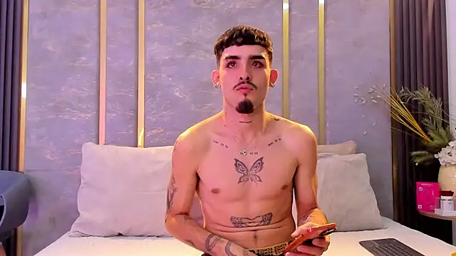 NikoStone  online show from October 15, 4:11 am