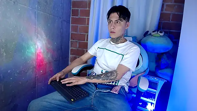 Snapshot of anaximandro_hot chatting on November 8, 6:06 am anaximandro hot online show from November 8, 6:06 am