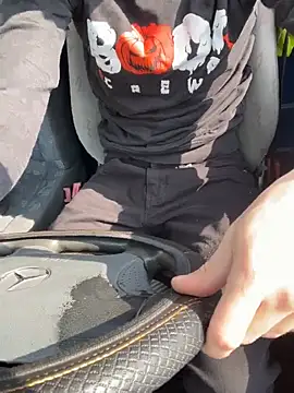 bmwe71 online show from March 16, 9:57 am