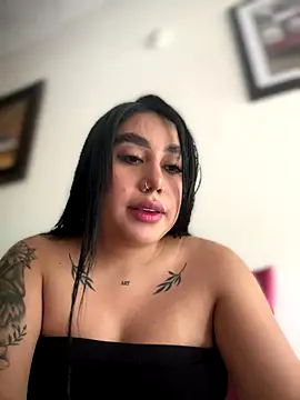 Snapshot of Sophie_Dreamss chatting on September 28, 9:11 pm Sophie Dreamss online show from September 28, 9:11 pm