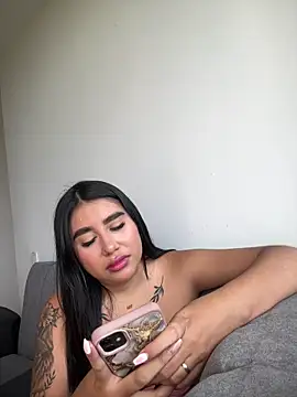 Sophie Dreamss online show from May 15, 9:24 pm