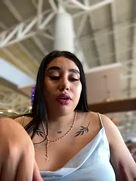 Sophie Dreamss online show from January 17, 7:17 pm