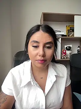 Sophie Dreamss online show from March 20, 8:21 pm