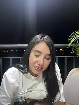 Snapshot of Sophie_Dreamss chatting on June 14, 2:24 am Sophie Dreamss online show from June 14, 2:24 am