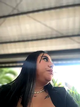 Snapshot of Sophie_Dreamss chatting on October 11, 9:38 pm Sophie Dreamss online show from October 11, 9:38 pm