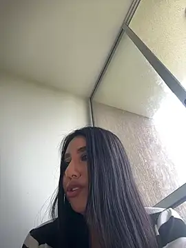 Snapshot of Sophie_Dreamss chatting on July 17, 8:50 pm Sophie Dreamss online show from July 17, 8:50 pm