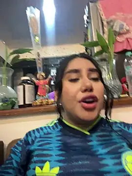Snapshot of Sophie_Dreamss chatting on July 4, 12:39 am Sophie Dreamss online show from July 4, 12:39 am