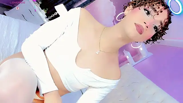 Nauthy girl online show from April 7, 12:29 pm