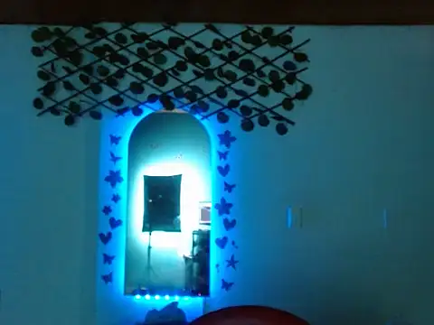 Snapshot of canelasexy_1 chatting on December 3, 9:14 pm canelasexy 1 online show from December 3, 9:14 pm