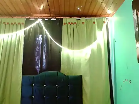 canelasexy 1 online show from March 7, 7:30 pm