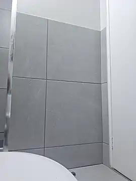 trickyOne online show from November 24, 7:58 pm