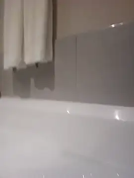 trickyOne online show from December 20, 8:33 pm