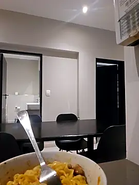 trickyOne online show from December 18, 8:23 pm