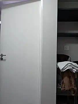 trickyOne online show from November 18, 7:22 am