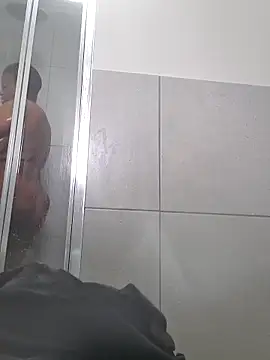 trickyOne online show from November 17, 6:06 am