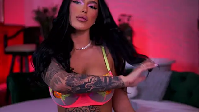 AishaaDevoe online show from November 29, 7:14 pm