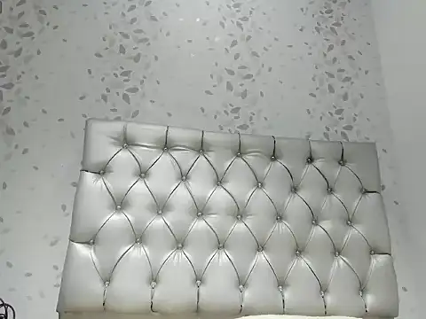 michelle perla online show from October 18, 6:32 pm