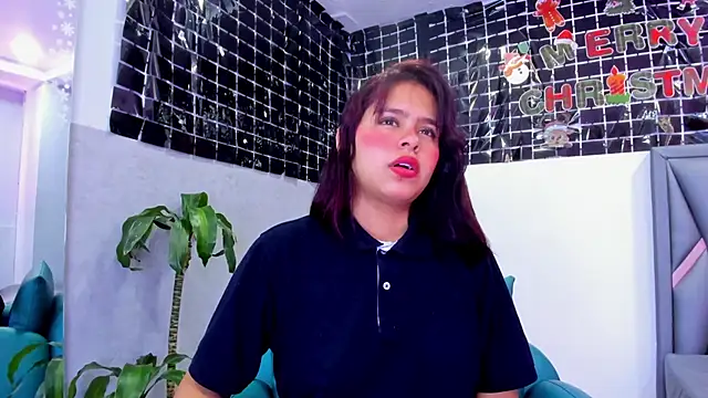 Sofia villareal online show from December 15, 12:55 pm