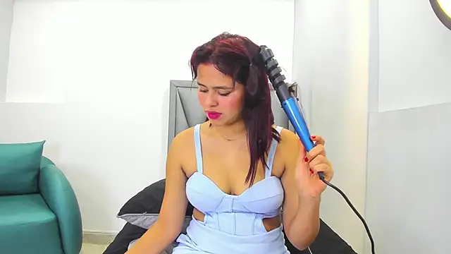 Snapshot of Sofia_villareal chatting on October 9, 12:49 pm Sofia villareal online show from October 9, 12:49 pm