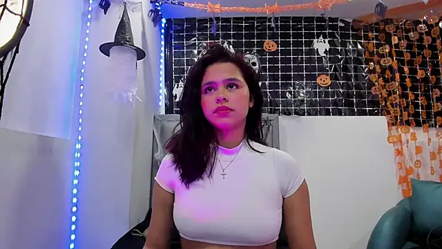 Snapshot of Sofia_villareal chatting on October 17, 12:29 pm Sofia villareal online show from October 17, 12:29 pm