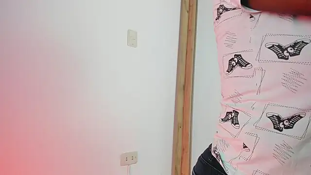 coral15  online show from October 30, 2:21 am