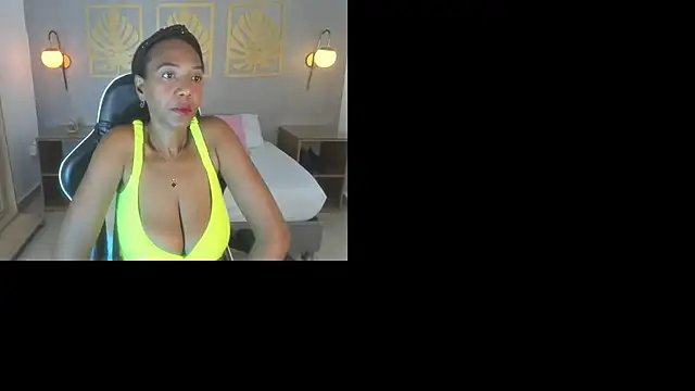 Snapshot of coral15_ chatting on September 23, 11:50 am coral15 online show from September 23, 11:50 am
