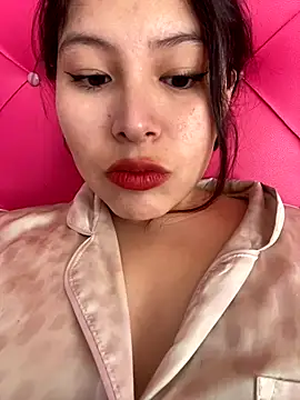 Snapshot of BrendaAr chatting on November 28, 12:49 pm BrendaAr online show from November 28, 12:49 pm