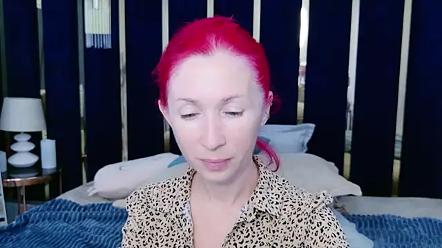 Sofia Lix online show from September 12, 5:45 pm