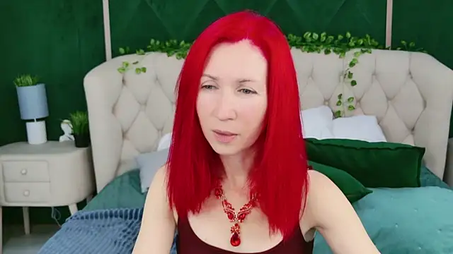 Snapshot of Sofia_Lix chatting on November 4, 4:22 pm Sofia Lix online show from November 4, 4:22 pm