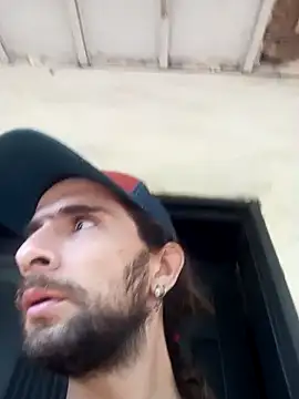 hairy mannn online show from December 16, 1:59 pm