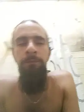 Snapshot of hairy_mannn chatting on July 19, 11:18 am hairy mannn online show from July 19, 11:18 am