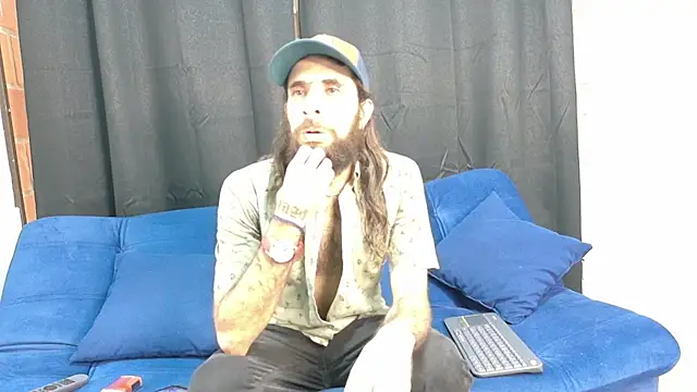 Snapshot of hairy_mannn chatting on October 1, 6:56 pm hairy mannn online show from October 1, 6:56 pm