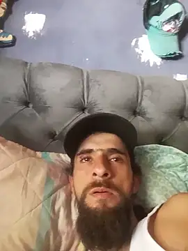 Snapshot of hairy_mannn chatting on June 16, 5:35 pm hairy mannn online show from June 16, 5:35 pm
