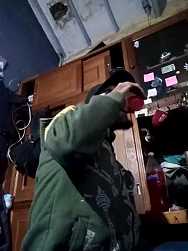 hairy mannn online show from November 21, 2:10 am